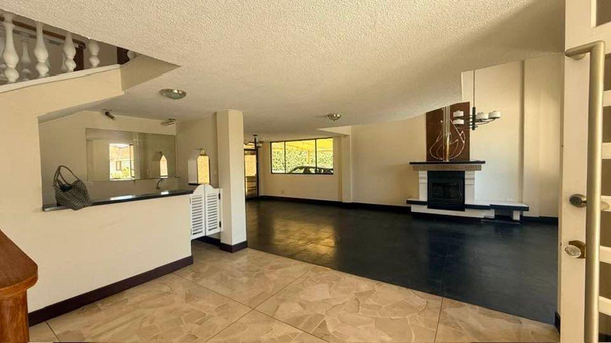Venta Casa Urbanizacion Campo Alegre — imagen 8