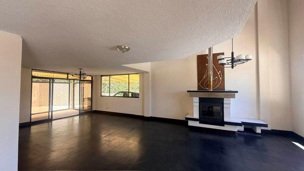Venta Casa Urbanizacion Campo Alegre — imagen 6
