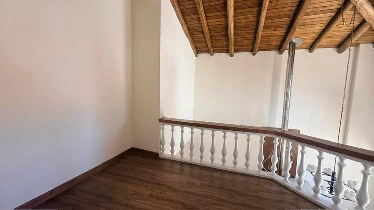 Venta Casa Urbanizacion Campo Alegre — imagen 3