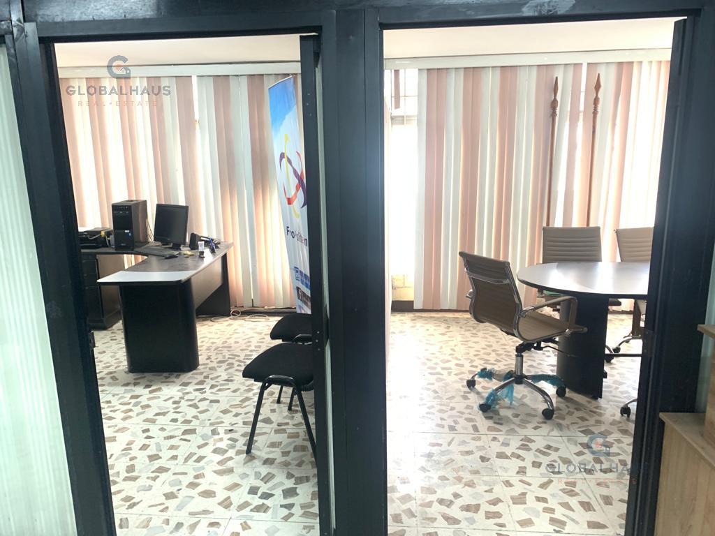 Venta de Oficina en Los Rios y Hurtado, Centro Guayaquil, 60 m² m. H. Guayas — imagen 8