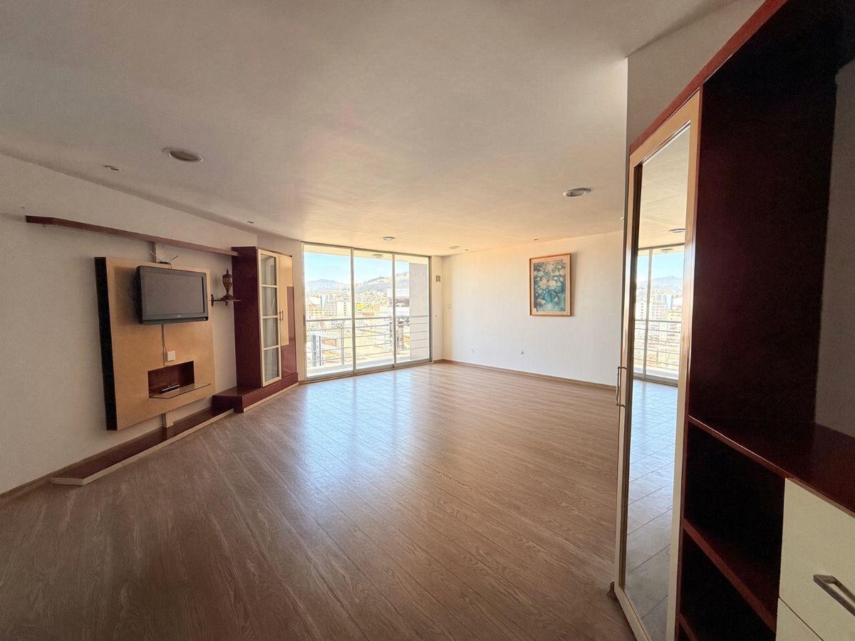 Hermoso Departamento de Venta en La Carolina! Vista! — imagen 6