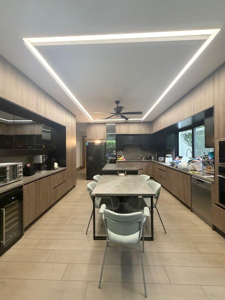 Urb Laguna Club Casa en Venta 4 Dorm. de Lujo, Guayas — imagen 5