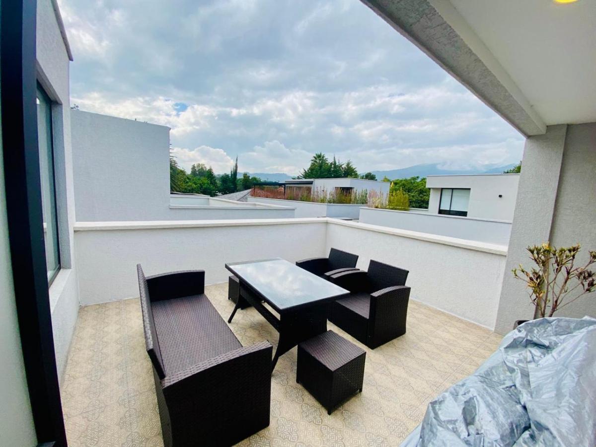 Mv - Sector Tumbaco en Venta Casa 3d, 173 m² Más Terraza 19 m² en Conjunto — imagen 8