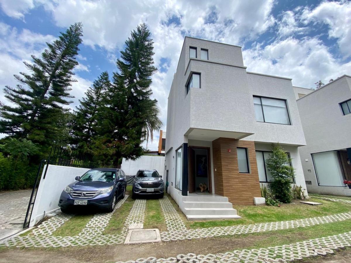 Mv - Sector Tumbaco en Venta Casa 3d, 173 m² Más Terraza 19 m² en Conjunto — imagen 5