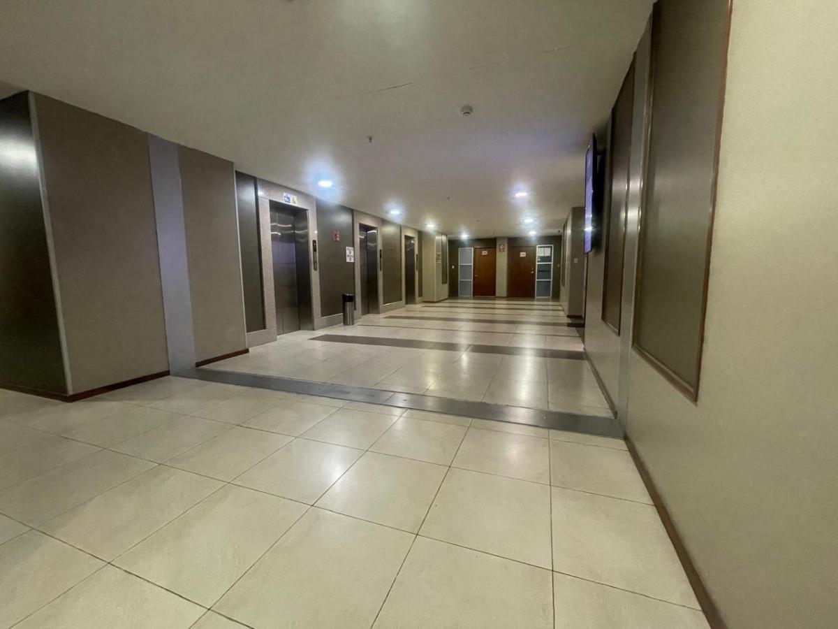 Oficina en Trade Building, Guayas — imagen 4