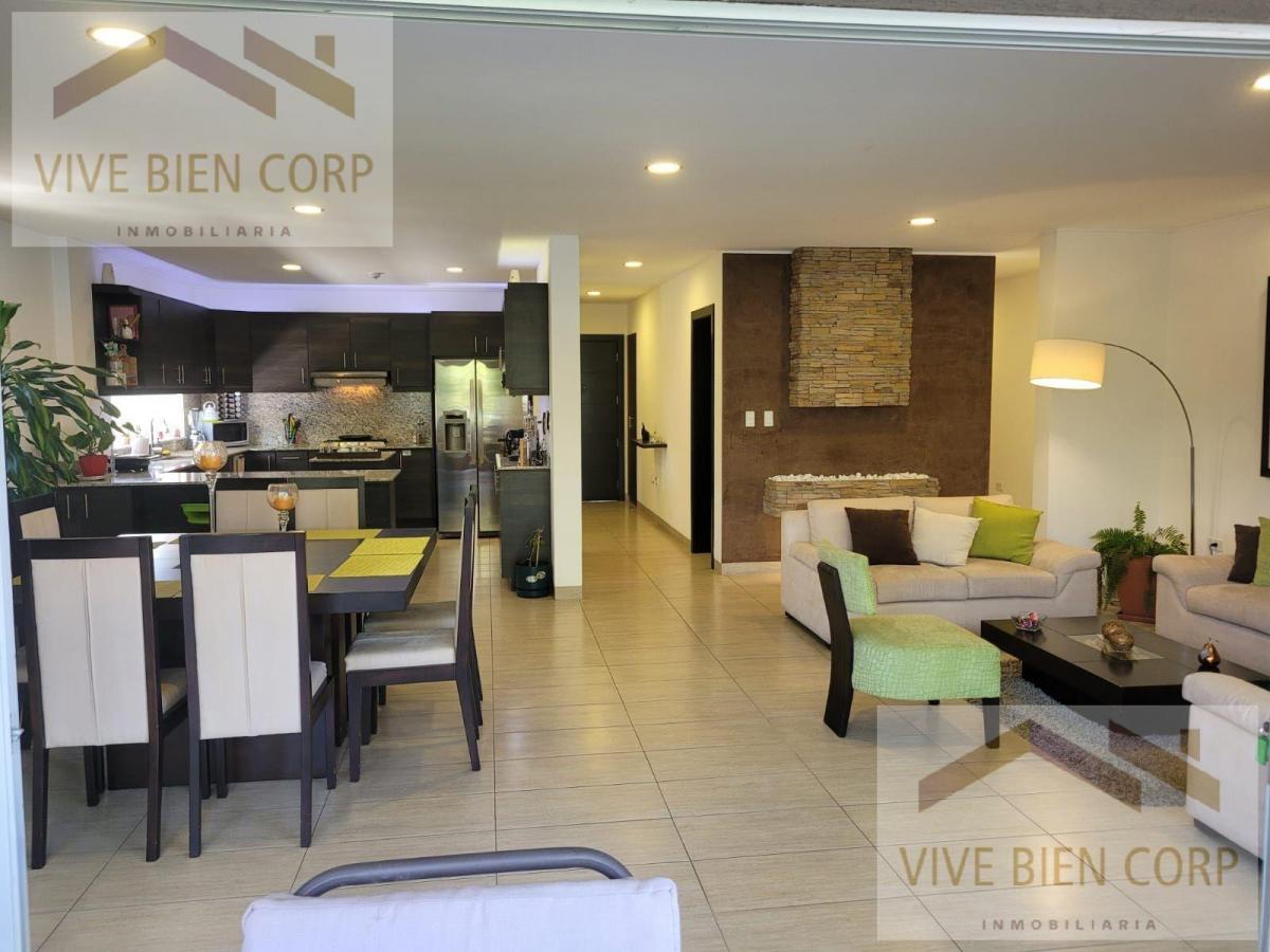 Valle de Los Chillos Departamento con Balcón en Venta Dentro de Urbanización Sector Playa Chica — imagen 10