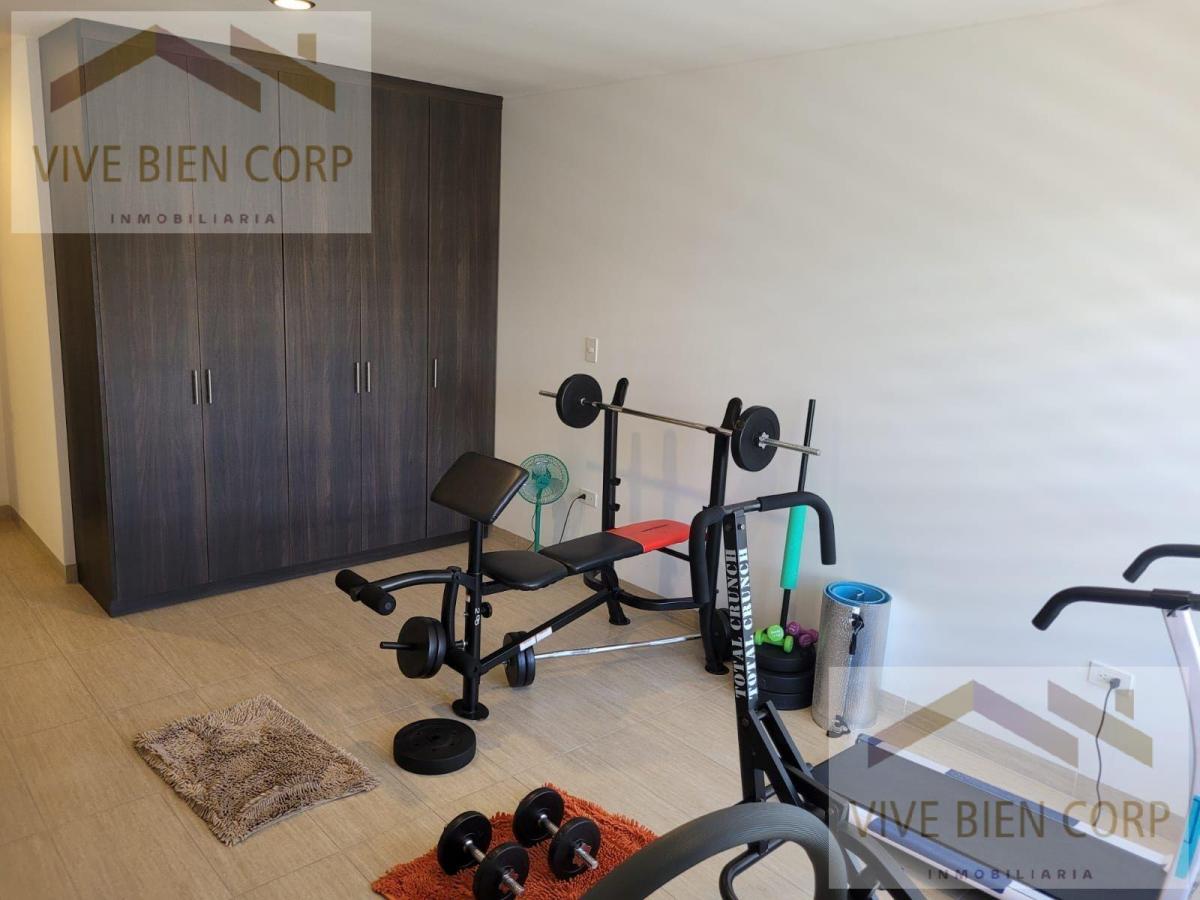 Valle de Los Chillos Departamento con Balcón en Venta Dentro de Urbanización Sector Playa Chica — imagen 3