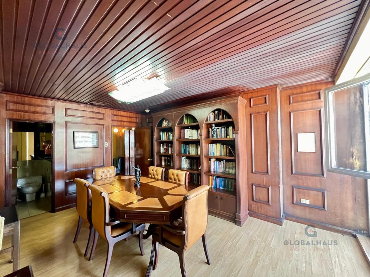 Venta de Oficina en Centro de Guayaquil, con Vista Al Rio, 121 m² con Garaje m. H. Guayas — imagen 8
