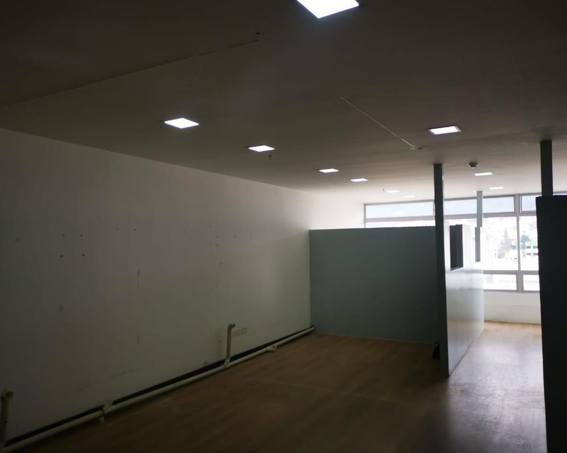 Oficina en Venta de 84 m² en Av Colon — imagen 9