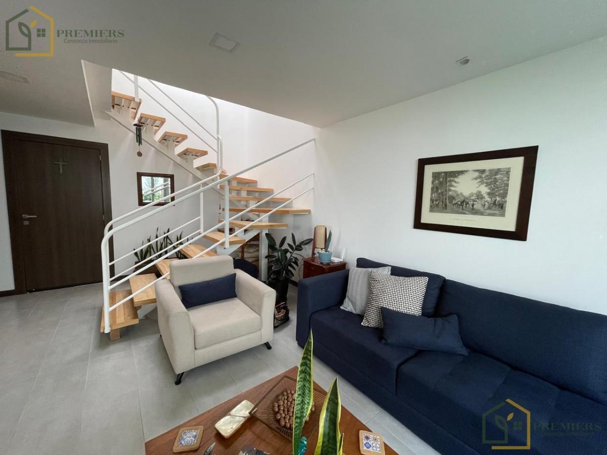 Casa Moderna de 3 Dorm. en Venta – Urbanización La Católica, Cumbayá — imagen 6