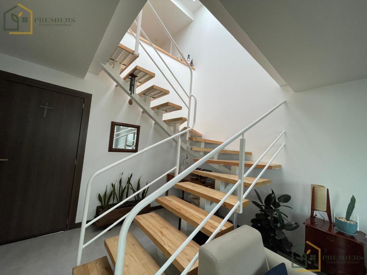 Casa Moderna de 3 Dorm. en Venta – Urbanización La Católica, Cumbayá — imagen 4