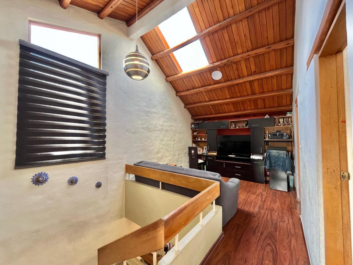 Ira Vendo Casa 240 m² Área Total, 3 Habitaciones Sector Conocoto — imagen 4