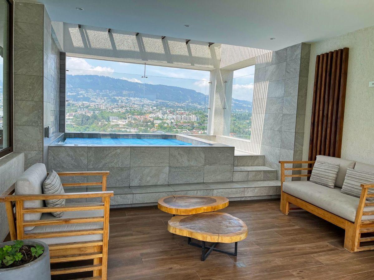 Departamento Moderno con Jardín Privado | Syrah Cumbaya — imagen 9