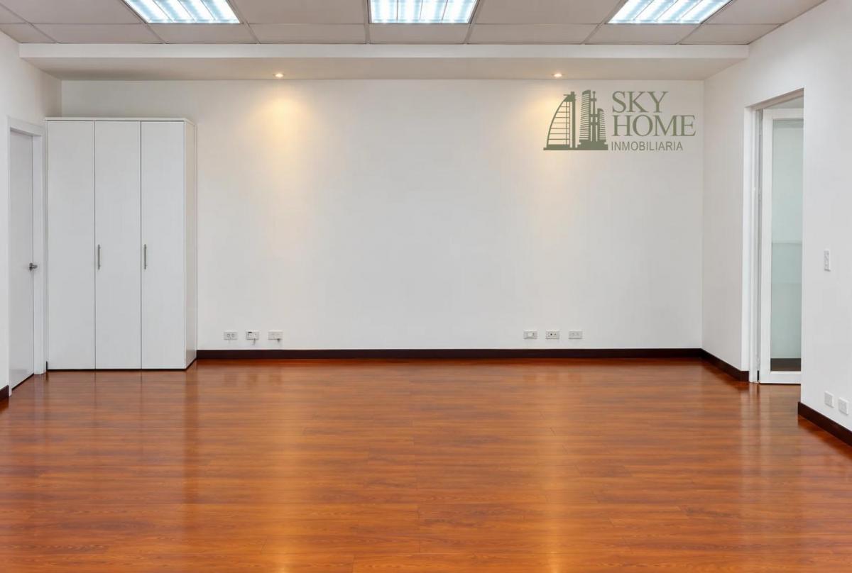 Renta o Venta Oficina Corporativa 120 m² – Shyris y Naciones Unidas — imagen 3
