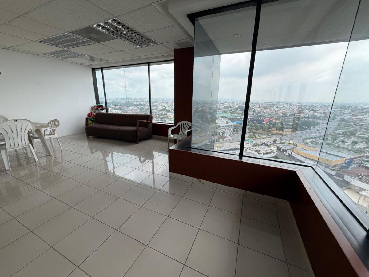 En Venta Oficina Ejecutiva 487 m² Edif. Las Cámaras - Guayaquil, Av Francisco de Orellana. Guayas — imagen 7