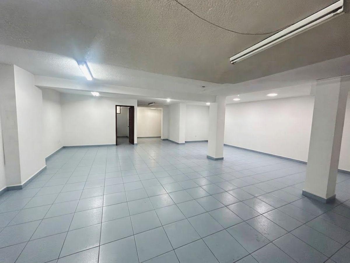 Venta 10 de Agosto Colon Local Comercial 280 m² Una Sola Planta — imagen 7