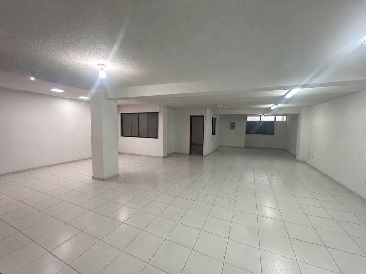 Venta 10 de Agosto Colon Local Comercial 280 m² Una Sola Planta — imagen 6
