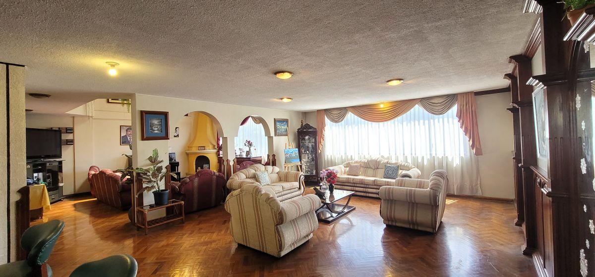 Casa Rentera de Venta en La Vicentina, Quito — imagen 7