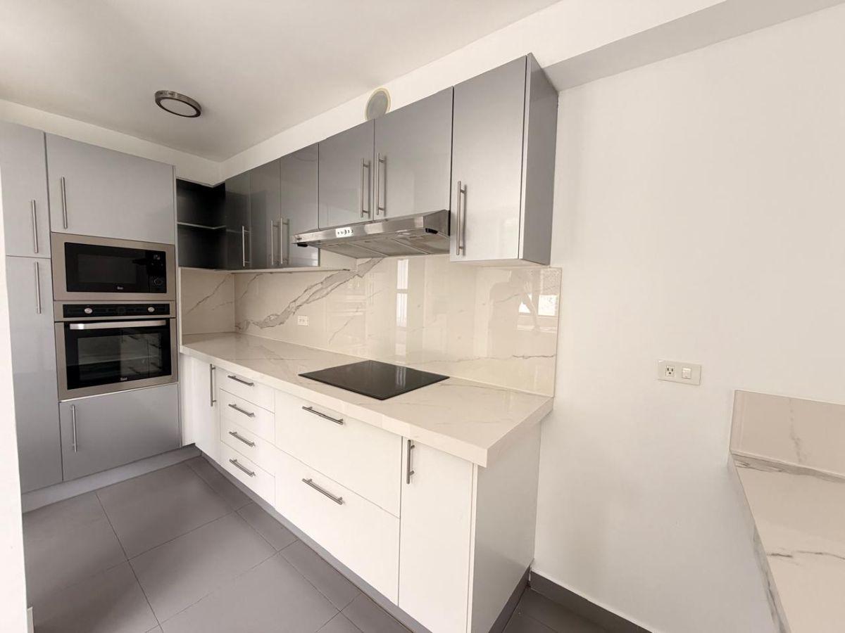 Departamento de Venta en El Sector Cumbayá de 141 m con Terraza Privada — imagen 8