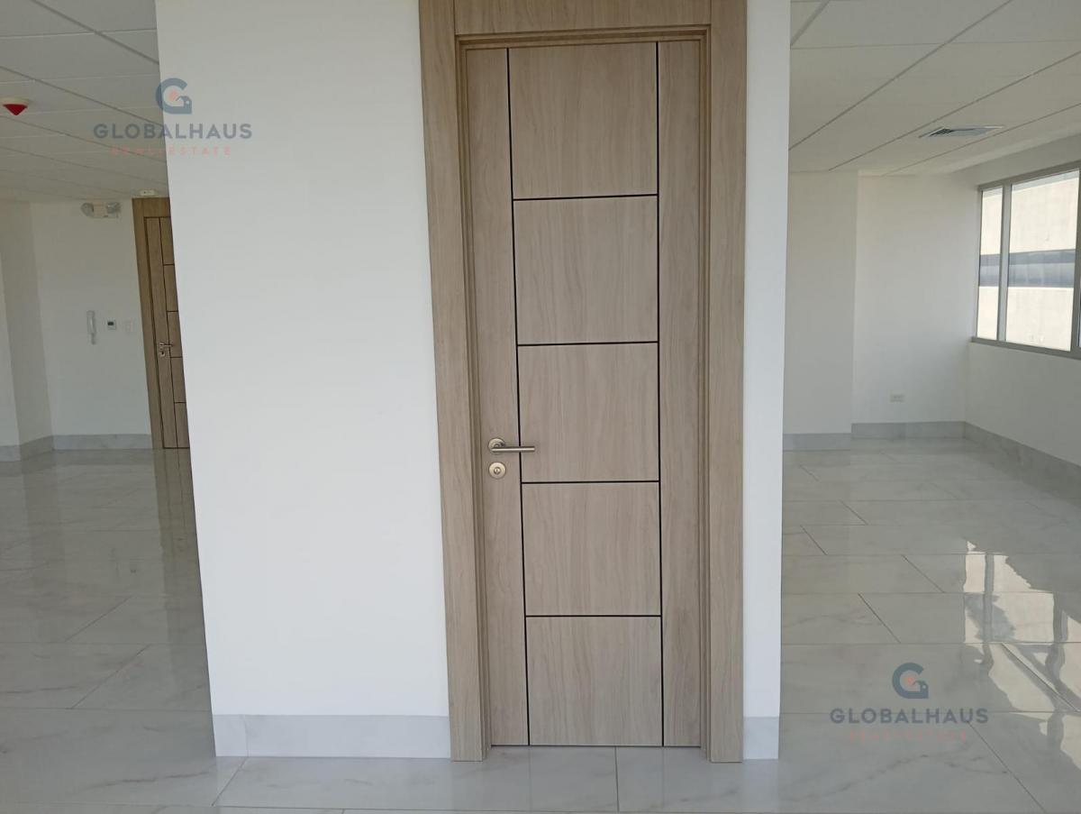 Venta/alquiler Oficina en León Febres Cordero Ribadeneyra Daule, K. S. Guayas — imagen 7