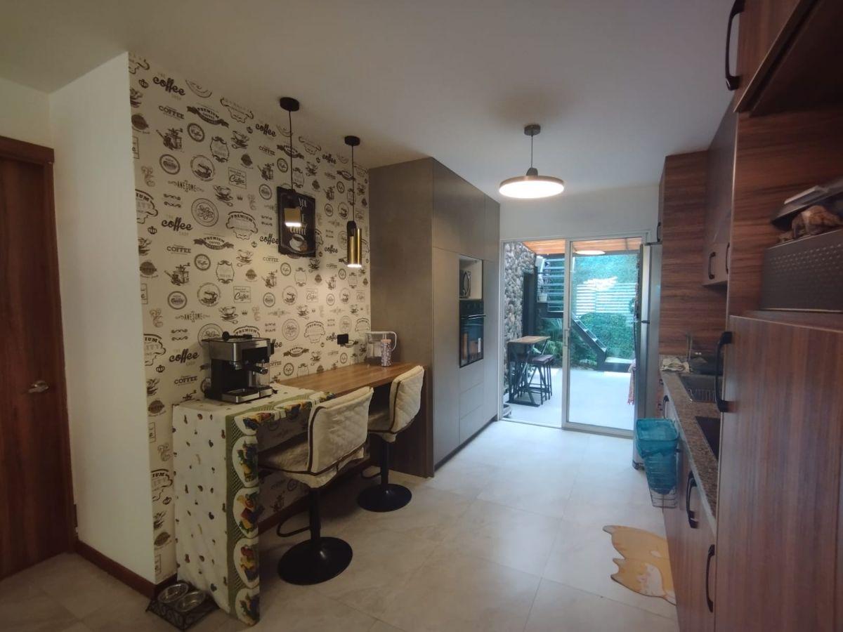 Departamento Duplex en Venta, Sector Empresa Eléctrica, Azuay — imagen 6