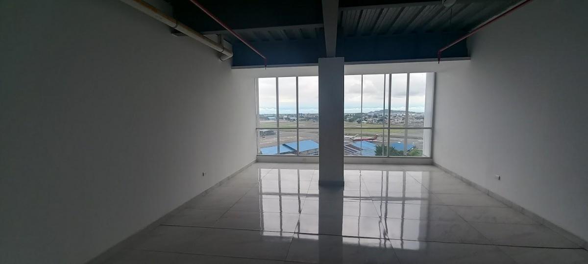 Oficina de Estreno en Venta en La Av de Las Américas, Guayas — imagen 9