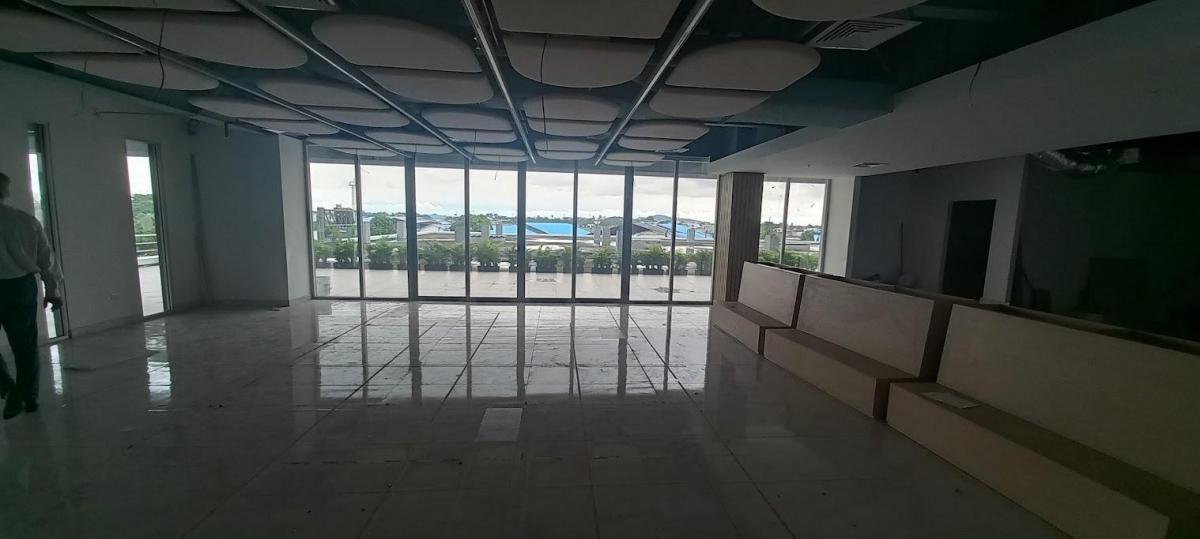 Oficina de Estreno en Venta en La Av de Las Américas, Guayas — imagen 3