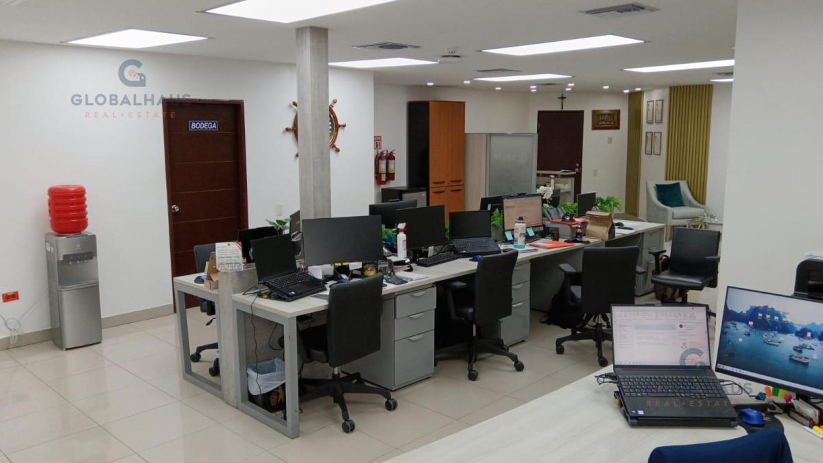 Venta de Oficina en Norte de Guayaquil Torre Atlas con Parqueo. S. H. Guayas — imagen 10