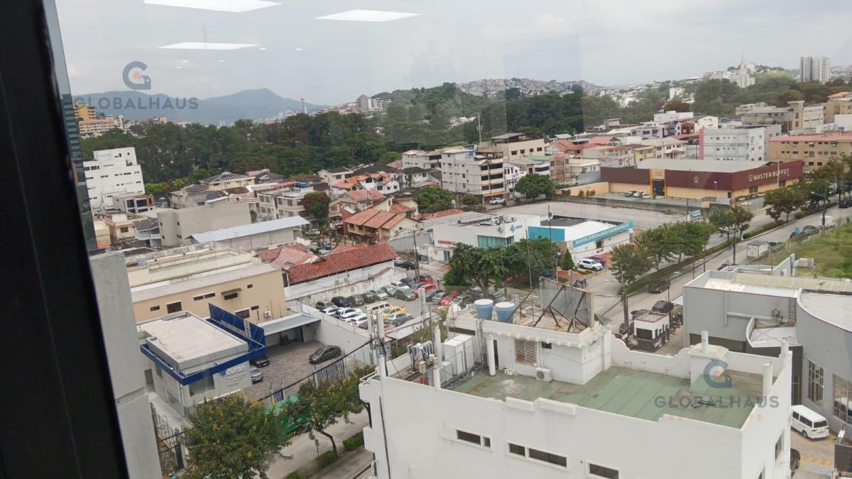 Venta de Oficina en Norte de Guayaquil Torre Atlas con Parqueo. S. H. Guayas — imagen 4