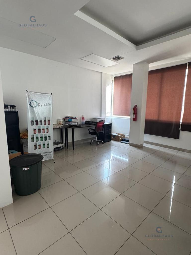Venta de Oficina en Kennedy Norte, 196 m², Cerca de Sri R. Y, Guayas — imagen 4