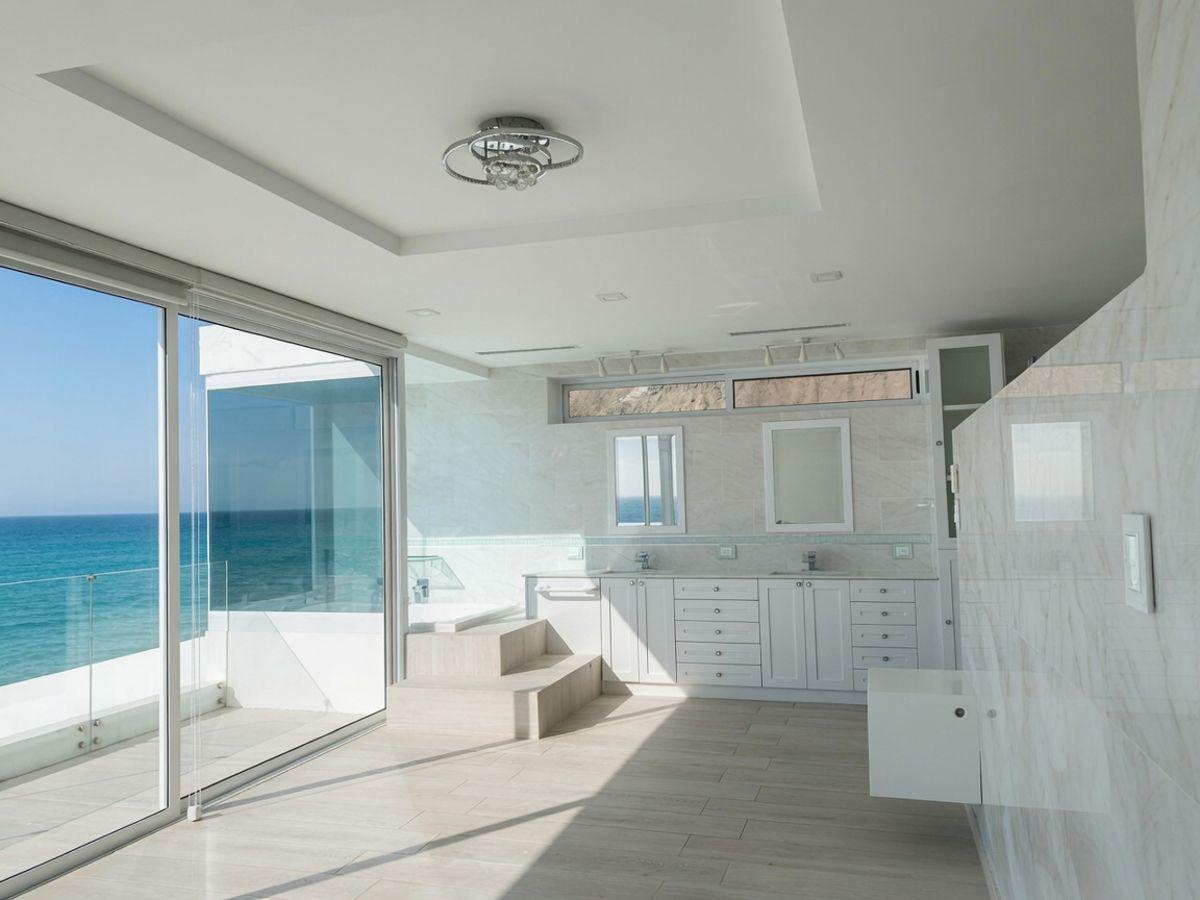 Exclusiva Casa Frente Al Mar de Venta/arriendo en Marinablue San Mateo Manta! Vista! Piscina!, Manabí — imagen 6