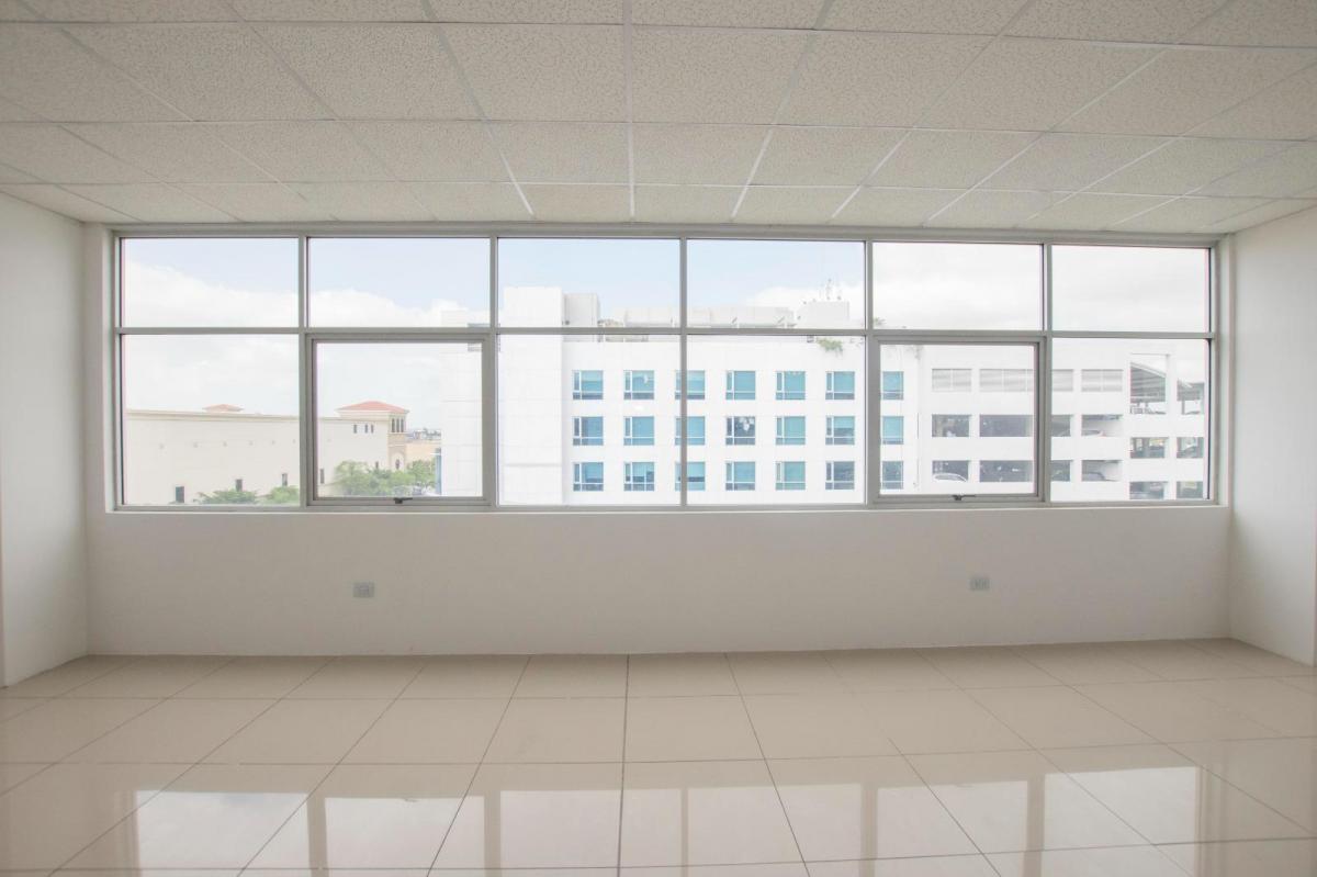 En Venta Oficina en Edificio Xima - Vía Samborondón Km 1 1/2, Guayas — imagen 7