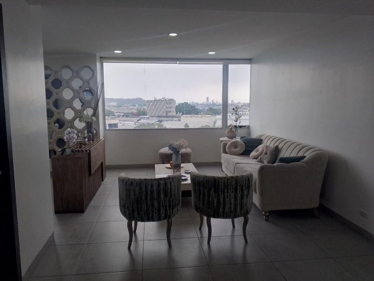 Vendo y Alquilo Departamento en Edifico Quo Luxury en La Av Joaquin Jose Orrantia, Guayas — imagen 10