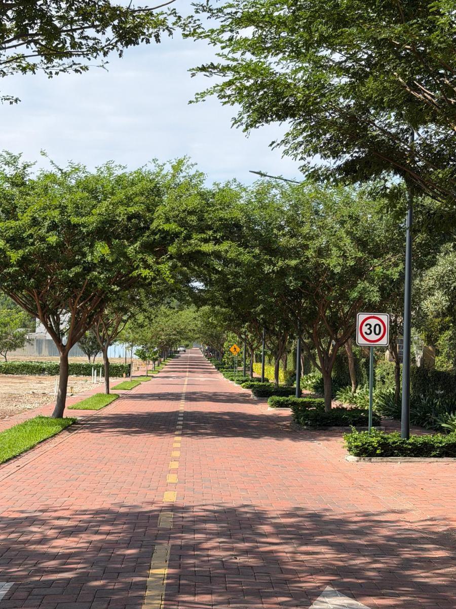 Terreno en Venta en La Urbanizacion Almangla - Via La Costa, Guayas — imagen 8