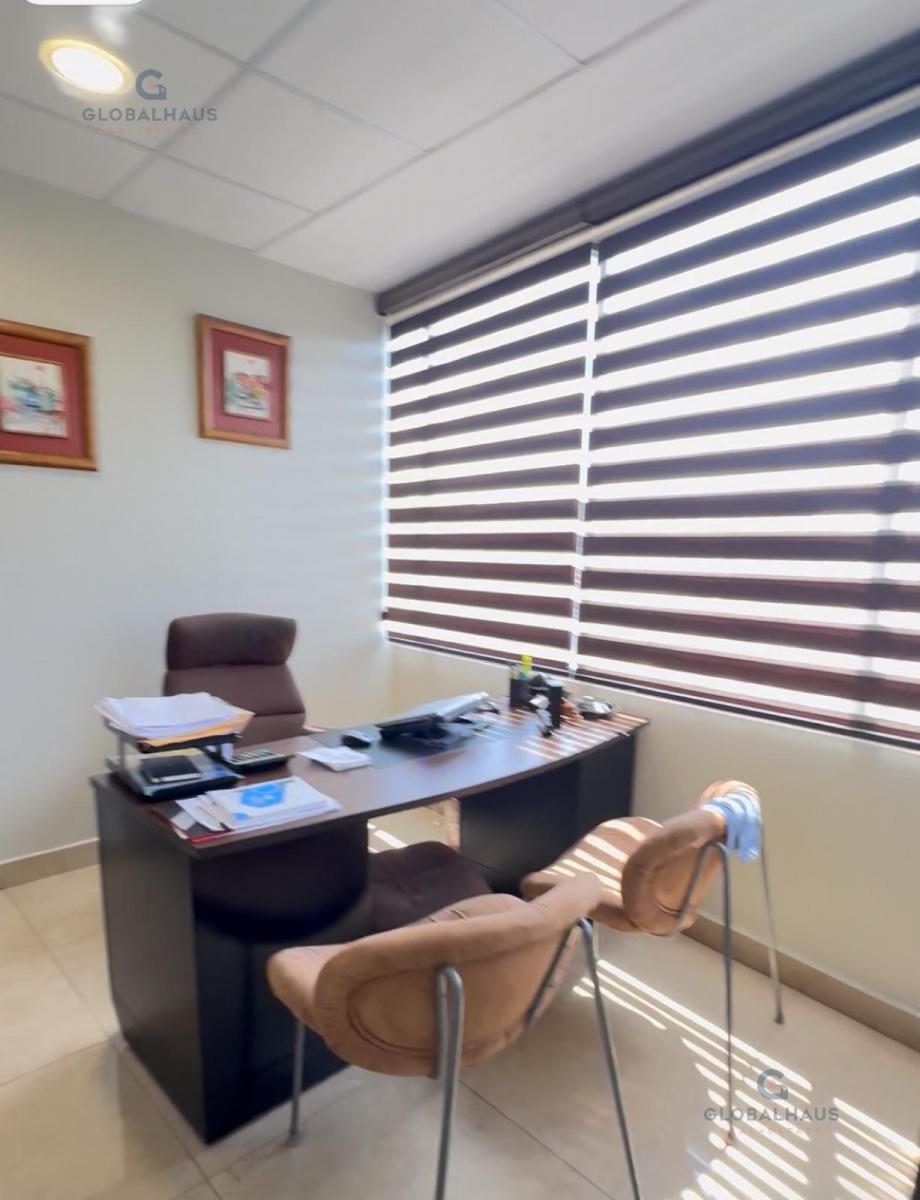 Venta Oficina en Edificio River Plaza Av León Febres Cordero, 47 m² m. G. Guayas — imagen 7