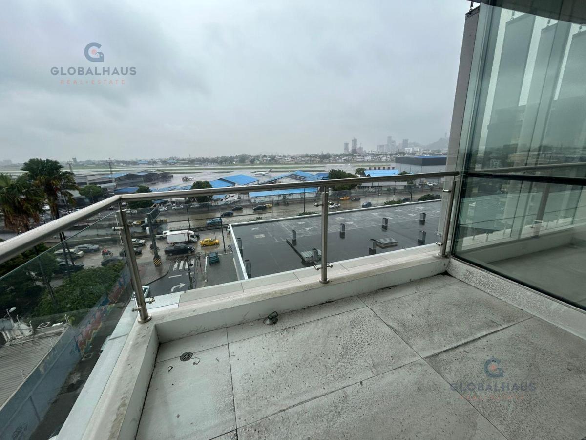 Alquiler y Venta de Oficina Ubicada Av de Las Americas Diagonal Centro Convenciones. m. H, Guayas — imagen 9