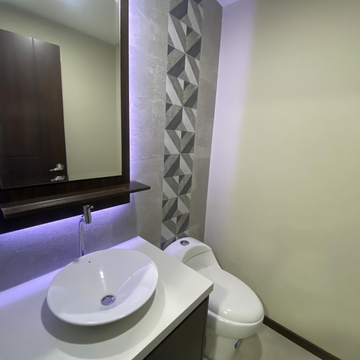 Venta Casa Moderna a Estrenar, 3 Dorm., Sector La Pampa — imagen 5