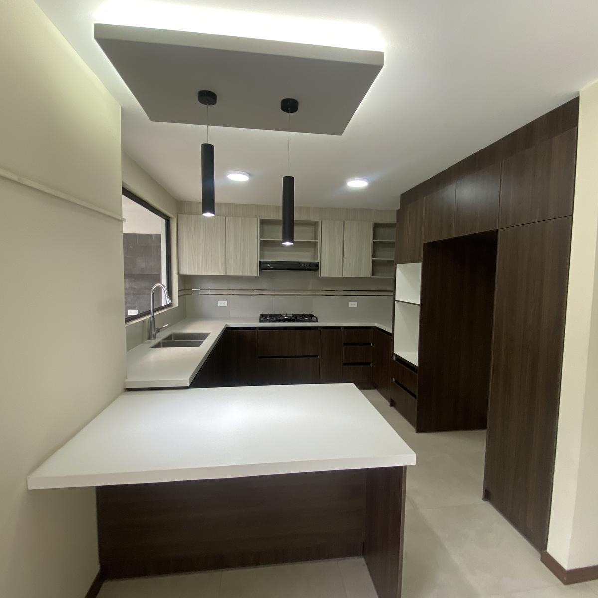 Venta Casa Moderna a Estrenar, 3 Dorm., Sector La Pampa — imagen 4