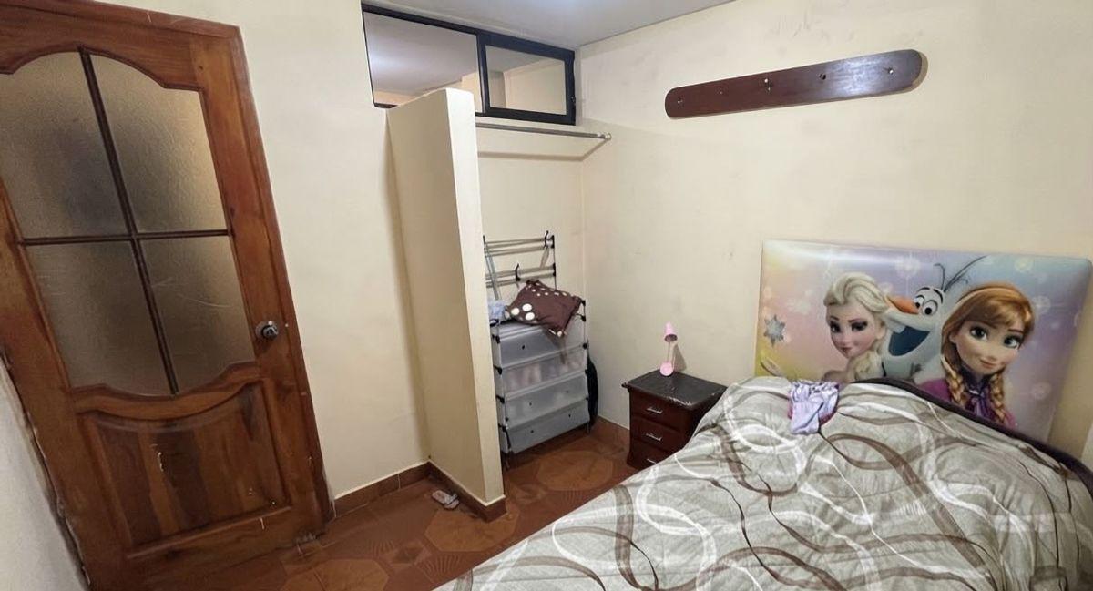 Vendo Casa con Dos Departamentos - Sur de Quito — imagen 6