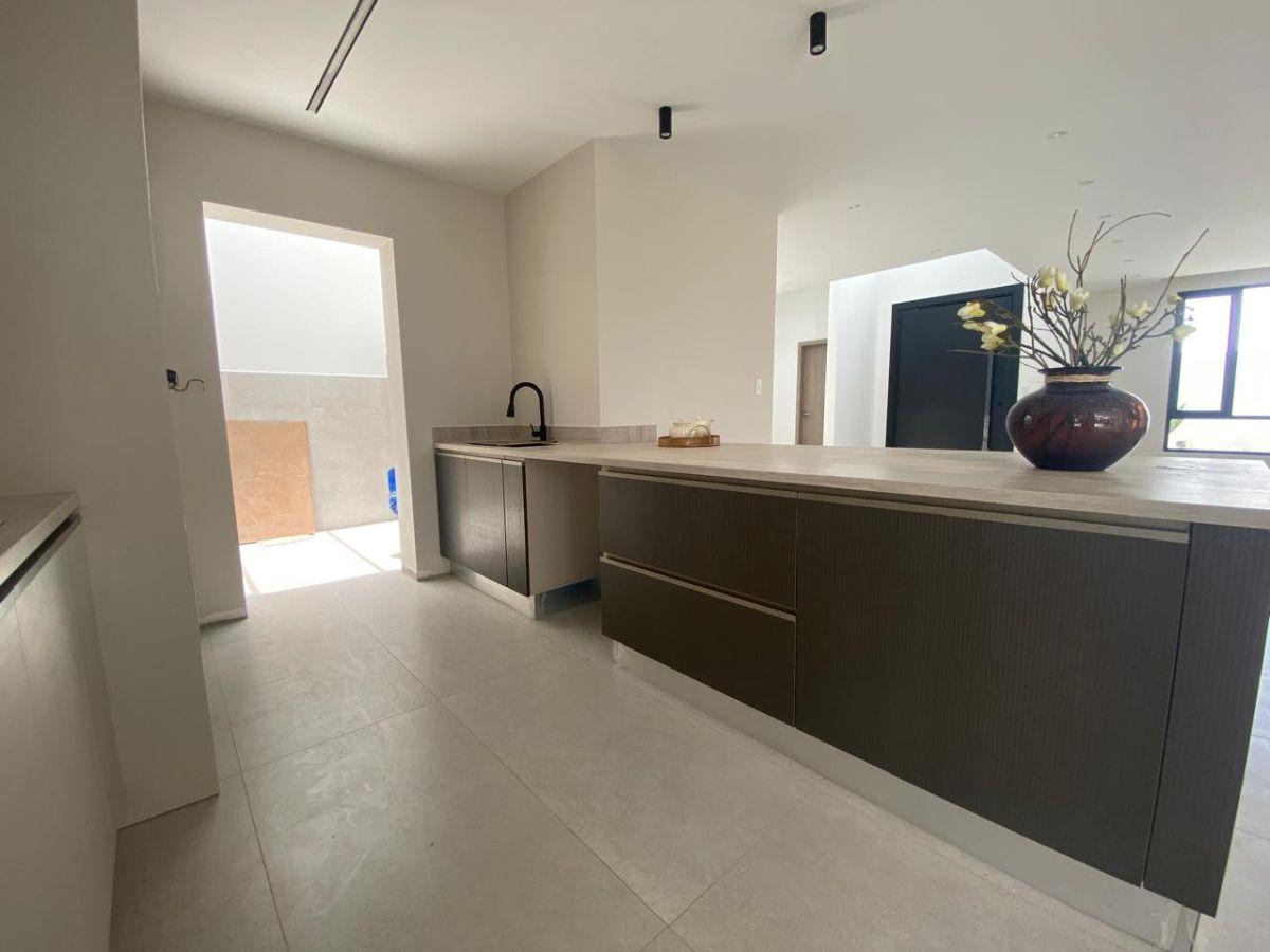 Casa de 285 m² con 3 Dorm. en Venta en Cumbayá — imagen 7