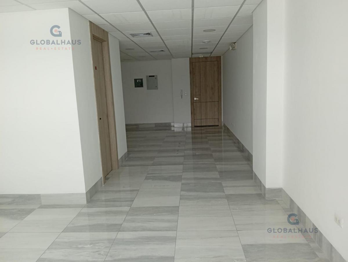 Venta/ Alquiler Oficina Platinum II Av Leon Febres Cordero Daule, K. S. Guayas — imagen 9