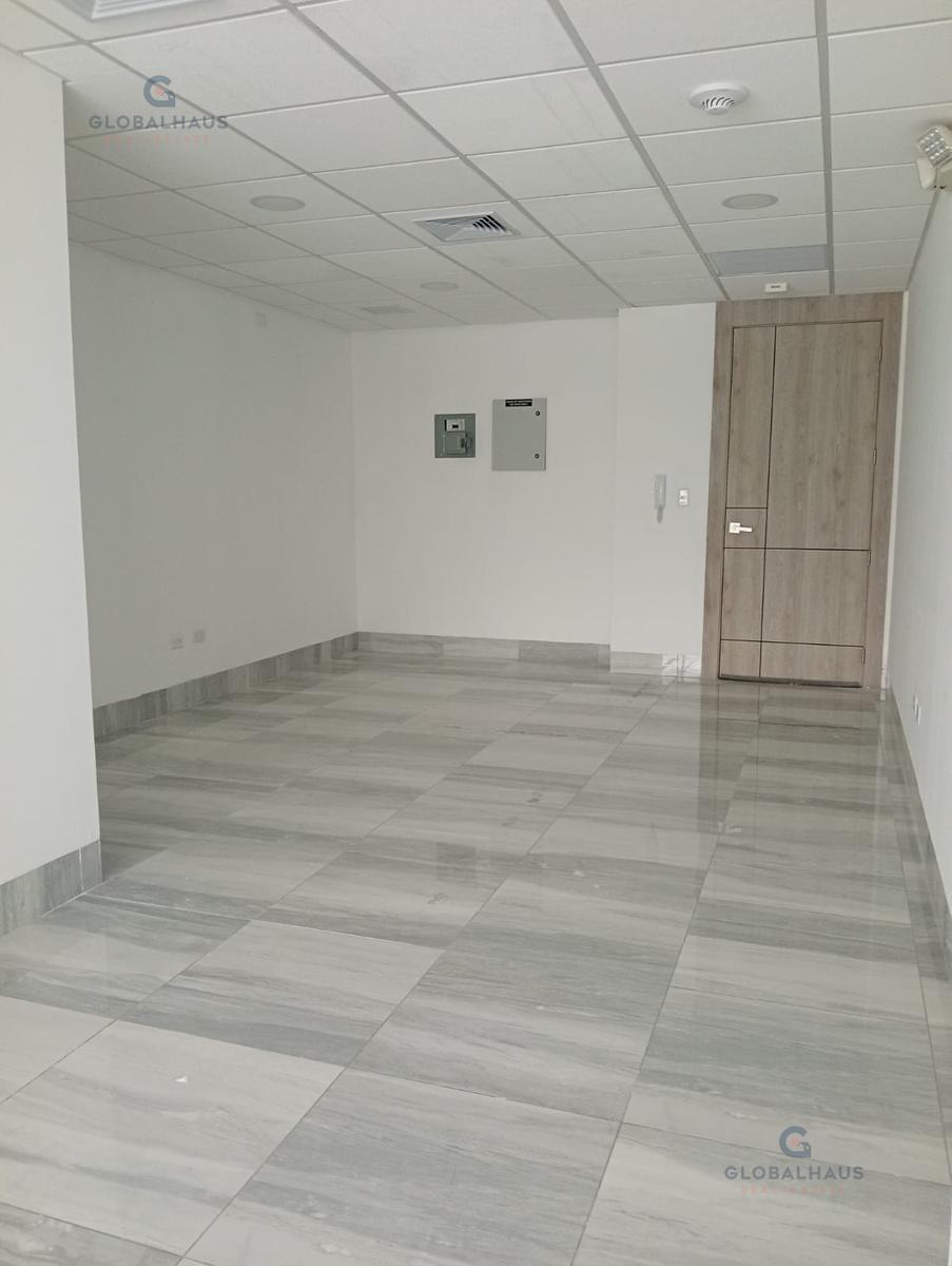 Venta/ Alquiler Oficina Platinum II Av Leon Febres Cordero Daule, K. S. Guayas — imagen 3