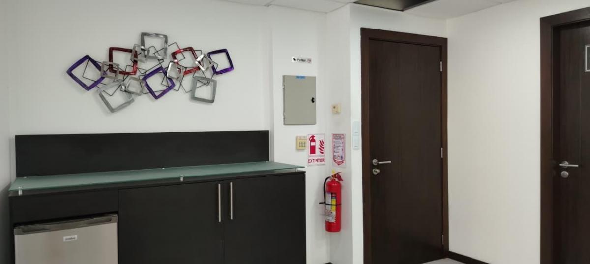 Se Vende Oficina Edificio The Point (Monij), Guayas — imagen 9