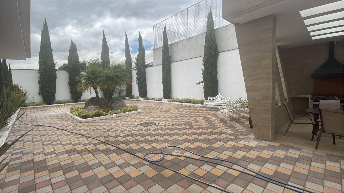 Venta Departamento Planta Baja Terraza Dos Dorm. Piscina Primavera Cumbaya — imagen 6