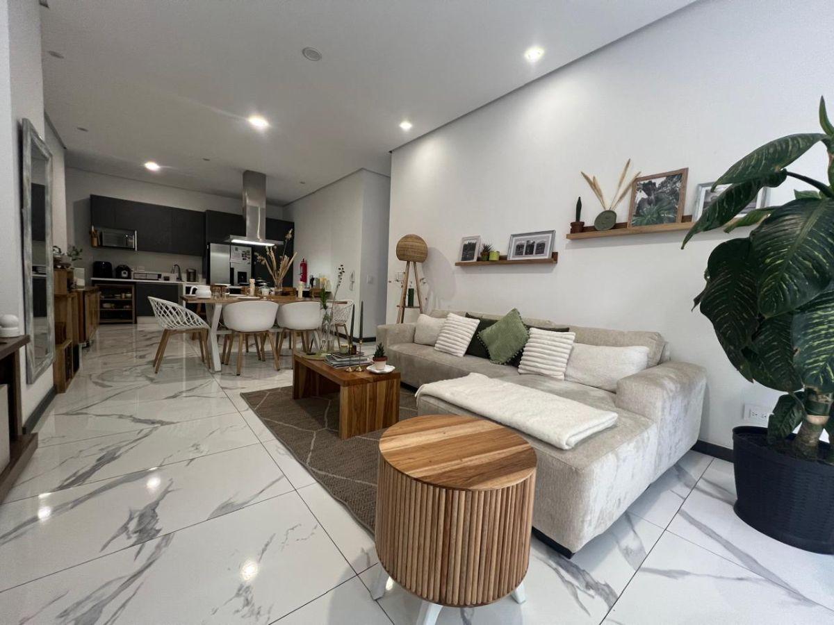 Departamento en Venta con Terraza y Patio - Jardines del Batan — imagen 9