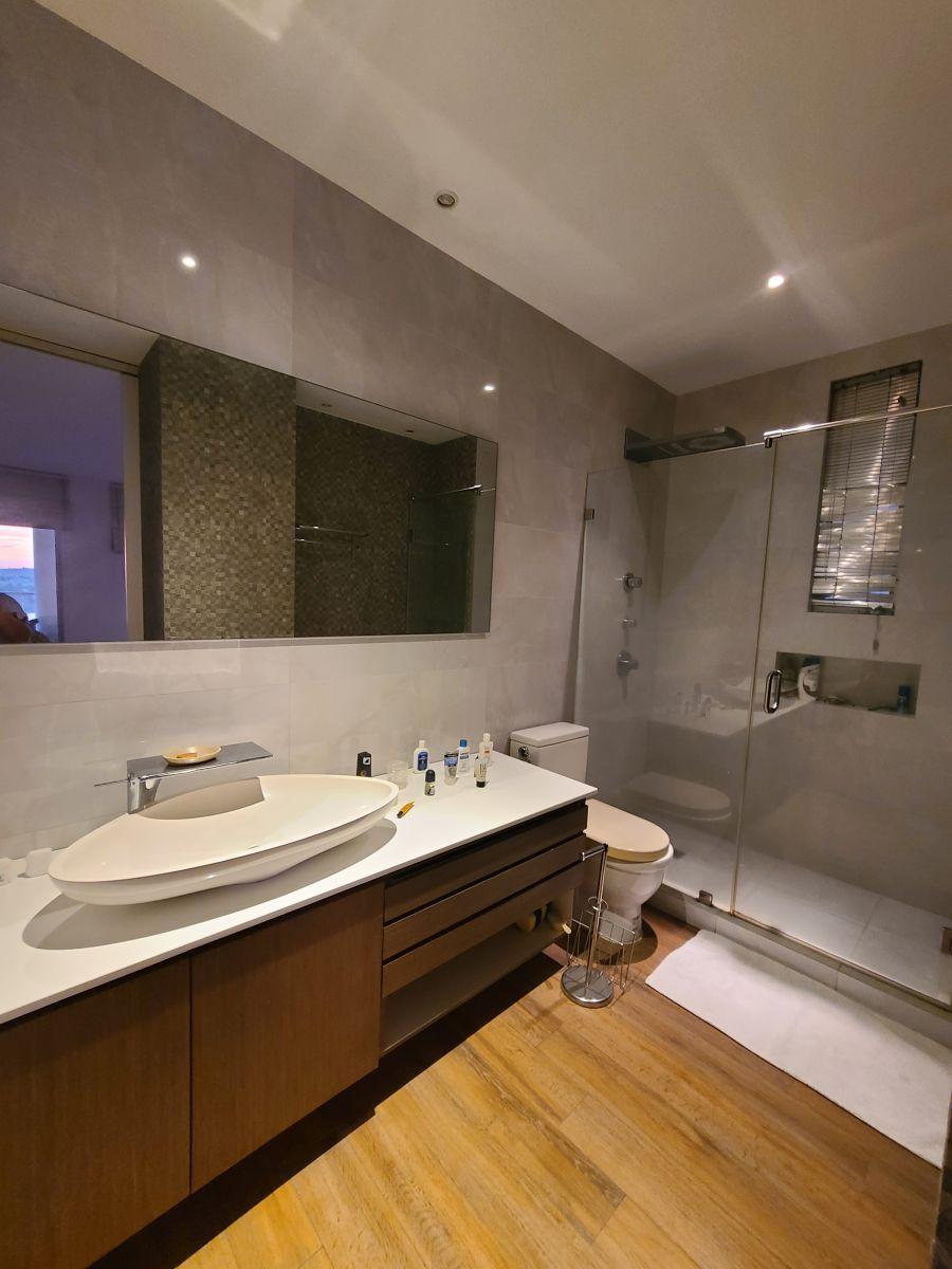 Departamento Vista Al Rio en Venta Urb. Tenis, Samborondon Km 4, Guayas — imagen 6