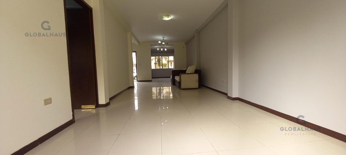 Casa en Venta con 3 Habitaciones en Villa Club. J. m. Guayas — imagen 5