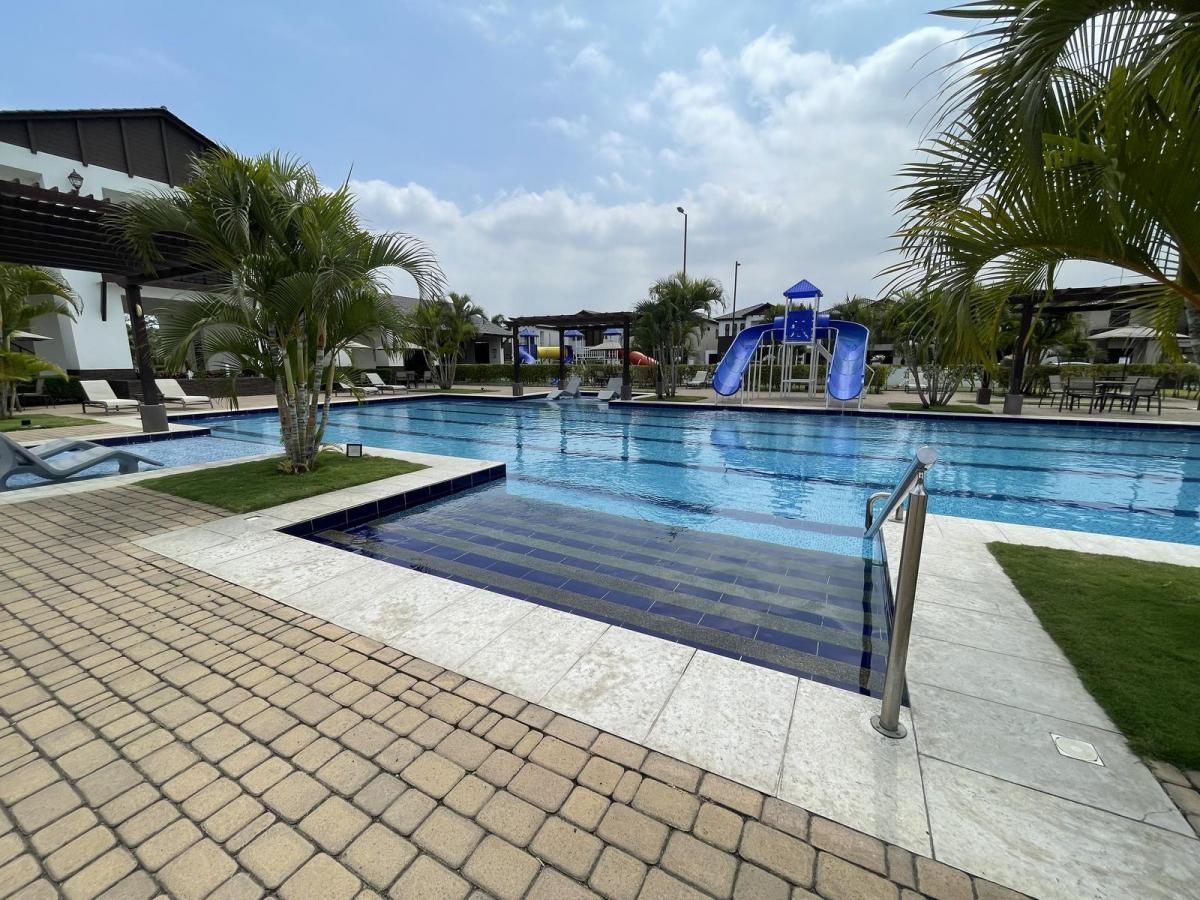 Terreno Al Rio Ciudad Celeste, Isla Celeste Ad, Guayas — imagen 9