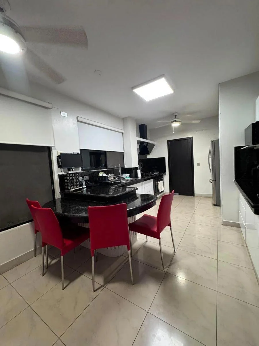 Laguna Club - Exclusiva Casa en Venta y Alquiler con Piscina - Via a La Costa, Guayas — imagen 7