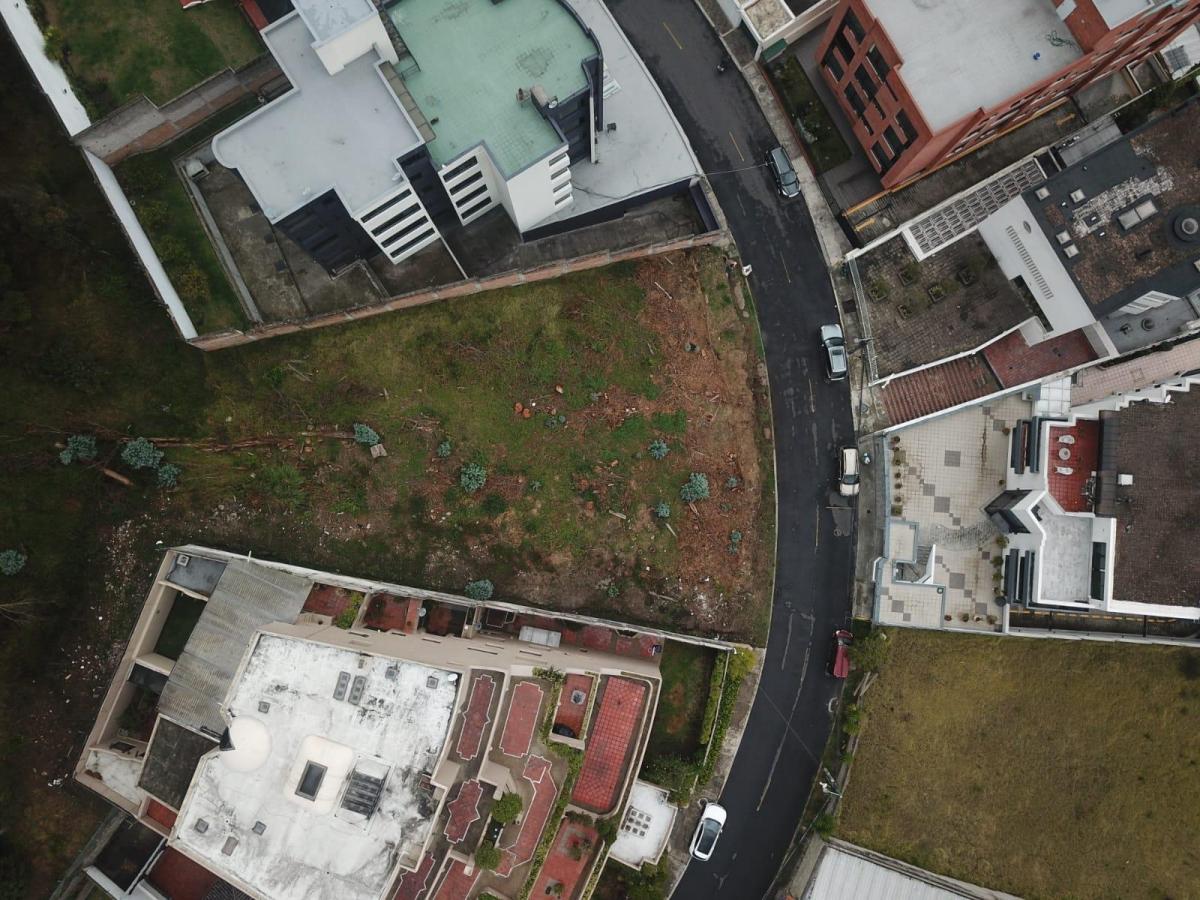 Terreno en Venta 1.044 m² en El Bosque, Quito. Ideal Para Proyecto Residencial Exclusivo — imagen 5
